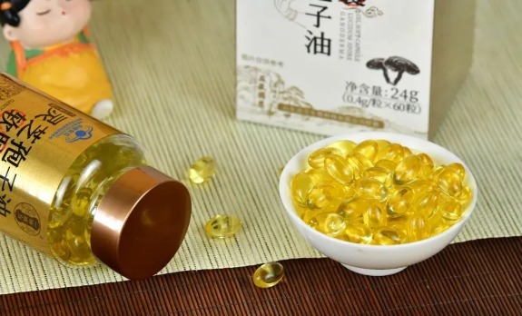 一味成方尹濤：靈芝孢子油功效作用的權威論述（附文獻）